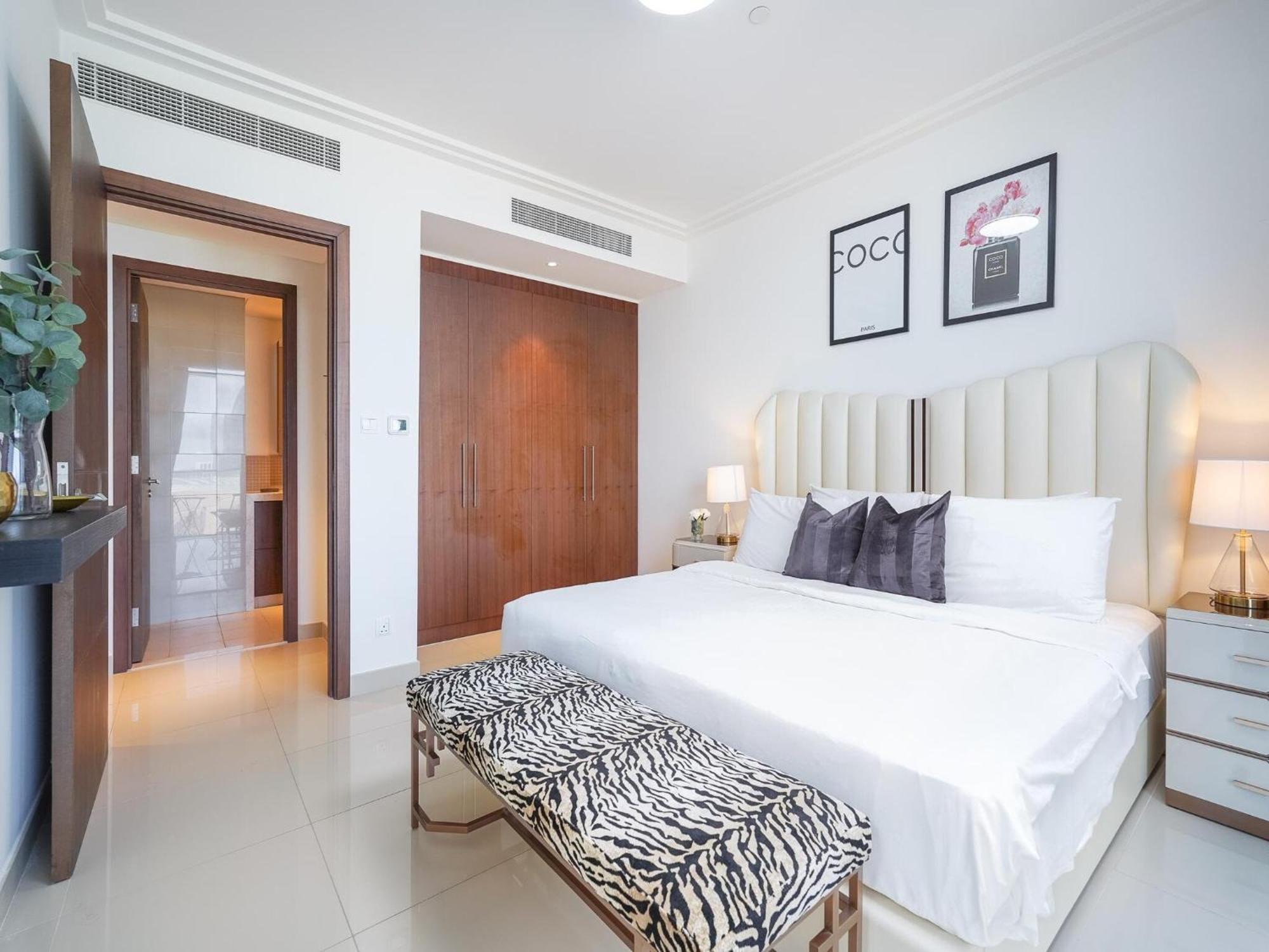 Luxurious Stylish Apartments Across Dubai Mall Burj Khalifa City Views Esterno foto