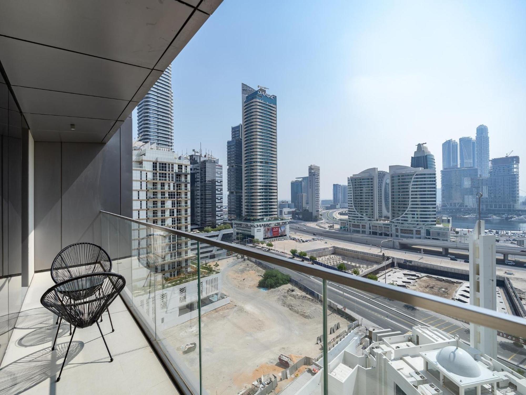 Luxurious Stylish Apartments Across Dubai Mall Burj Khalifa City Views Esterno foto