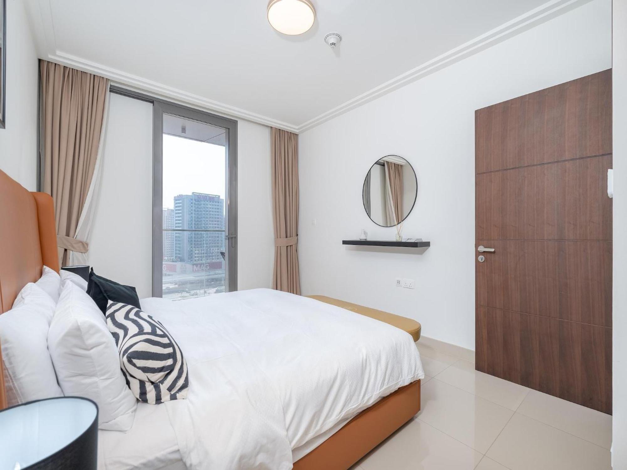 Luxurious Stylish Apartments Across Dubai Mall Burj Khalifa City Views Esterno foto