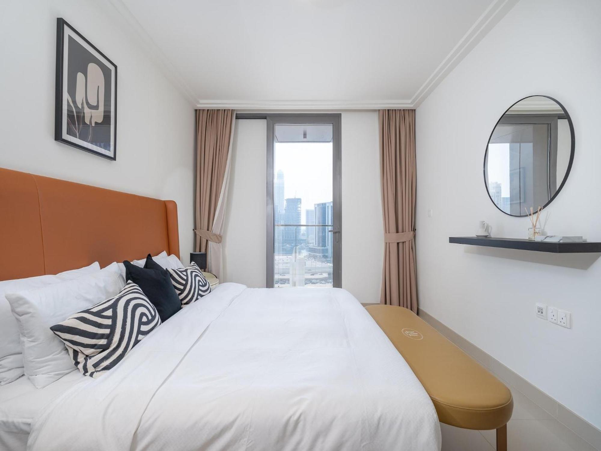 Luxurious Stylish Apartments Across Dubai Mall Burj Khalifa City Views Esterno foto