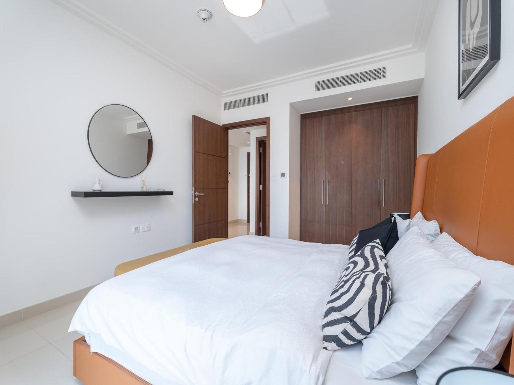 Luxurious Stylish Apartments Across Dubai Mall Burj Khalifa City Views Esterno foto