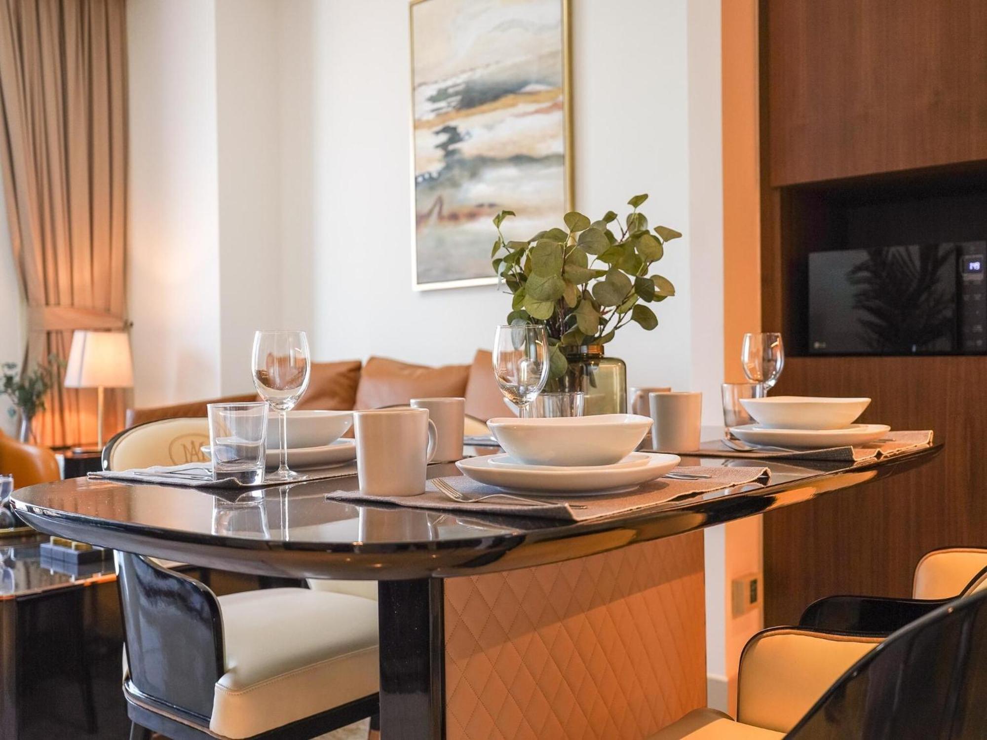 Luxurious Stylish Apartments Across Dubai Mall Burj Khalifa City Views Esterno foto