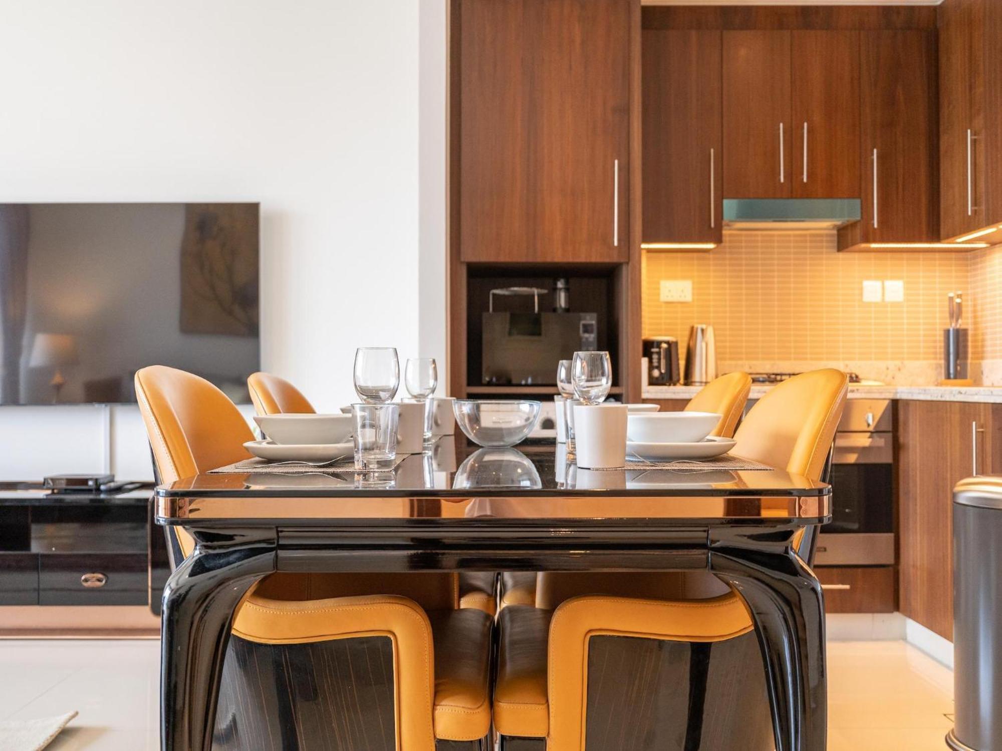 Luxurious Stylish Apartments Across Dubai Mall Burj Khalifa City Views Esterno foto