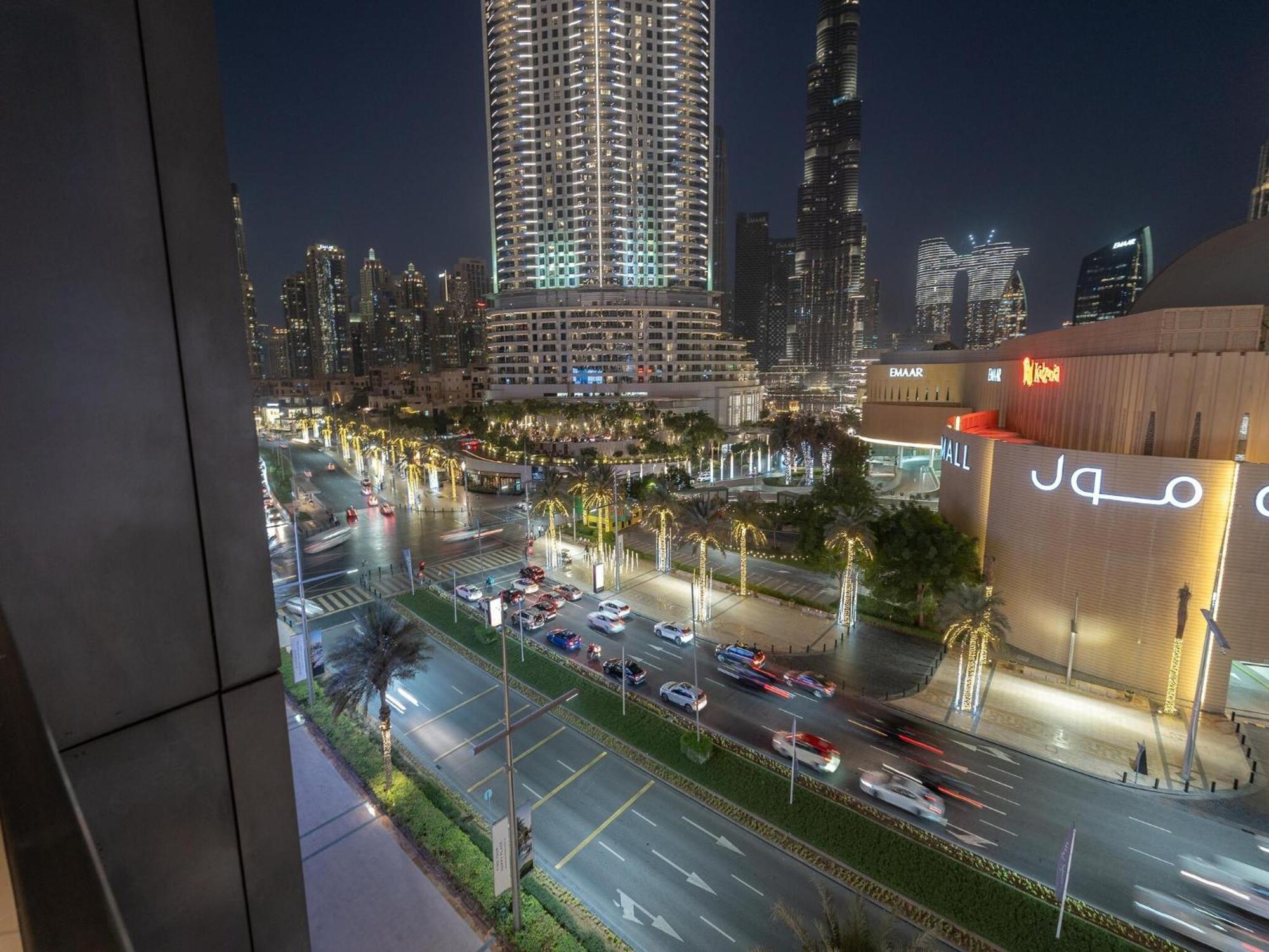 Luxurious Stylish Apartments Across Dubai Mall Burj Khalifa City Views Esterno foto