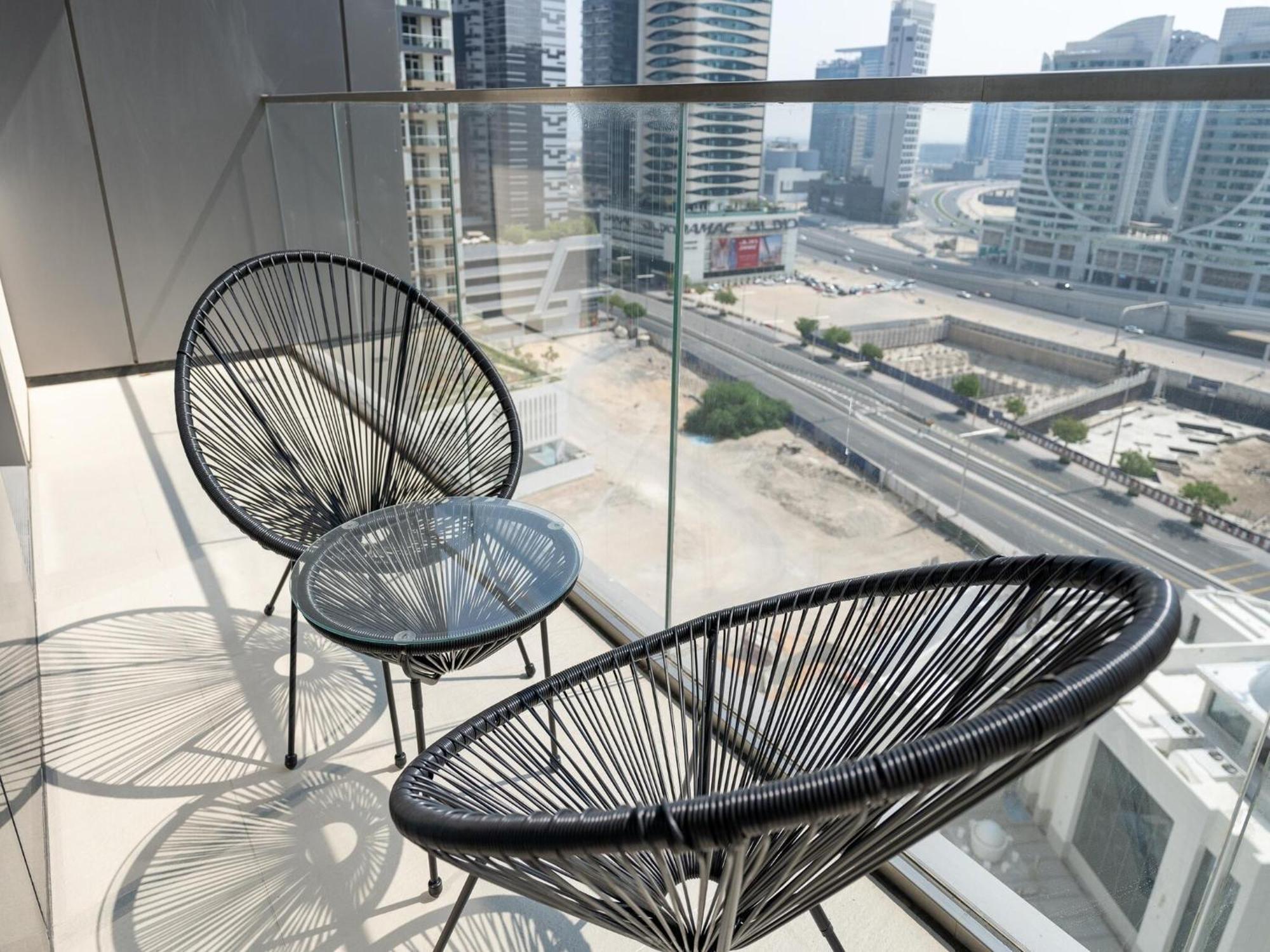 Luxurious Stylish Apartments Across Dubai Mall Burj Khalifa City Views Esterno foto